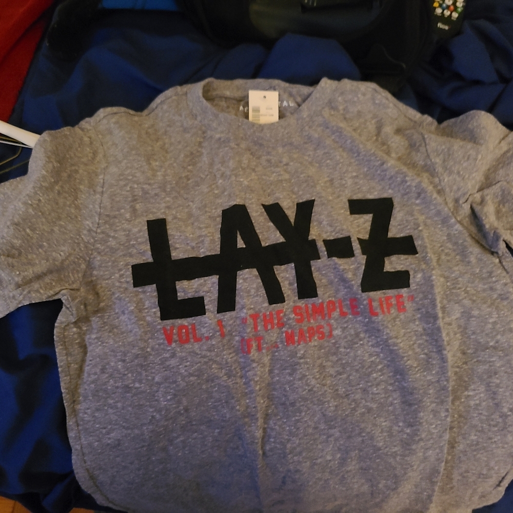 Aeropostale t shirt